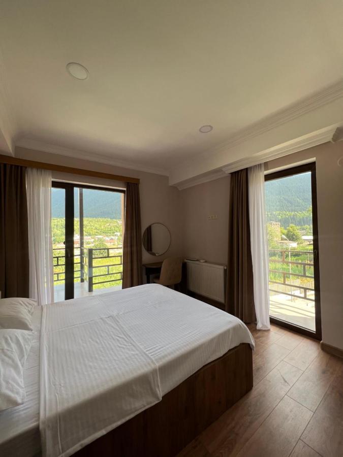 Lileo Inn Hotel Местия Экстерьер фото