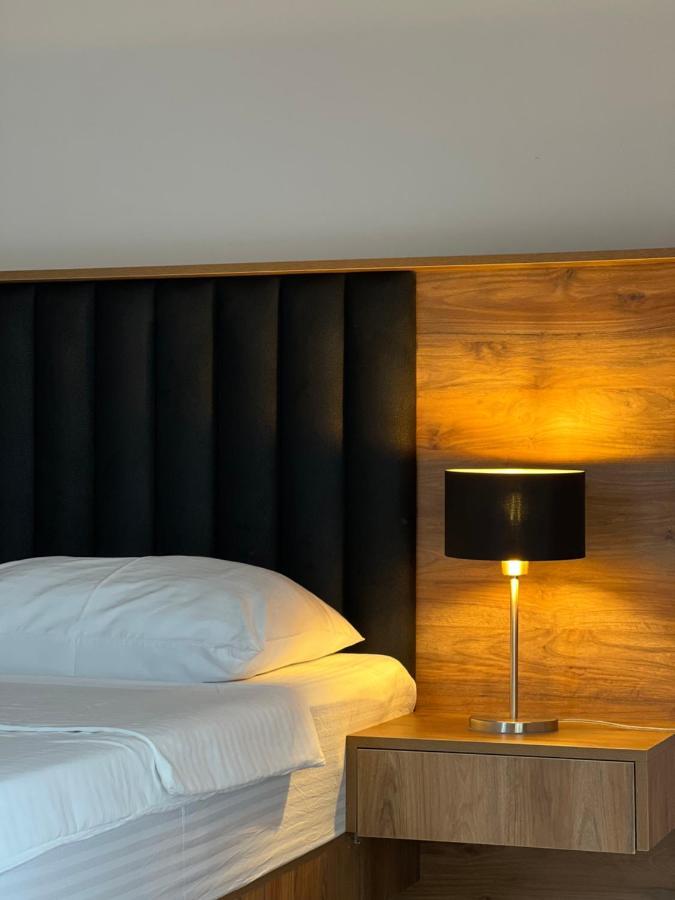 Lileo Inn Hotel Местия Экстерьер фото