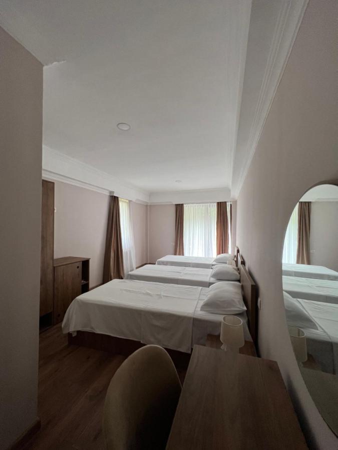 Lileo Inn Hotel Местия Экстерьер фото