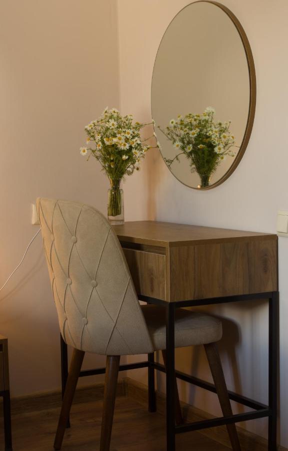 Lileo Inn Hotel Местия Экстерьер фото